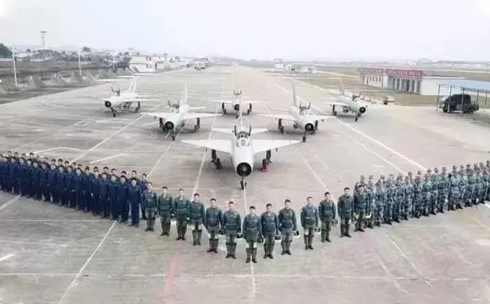 数数空军仍在服役的那些老爷机